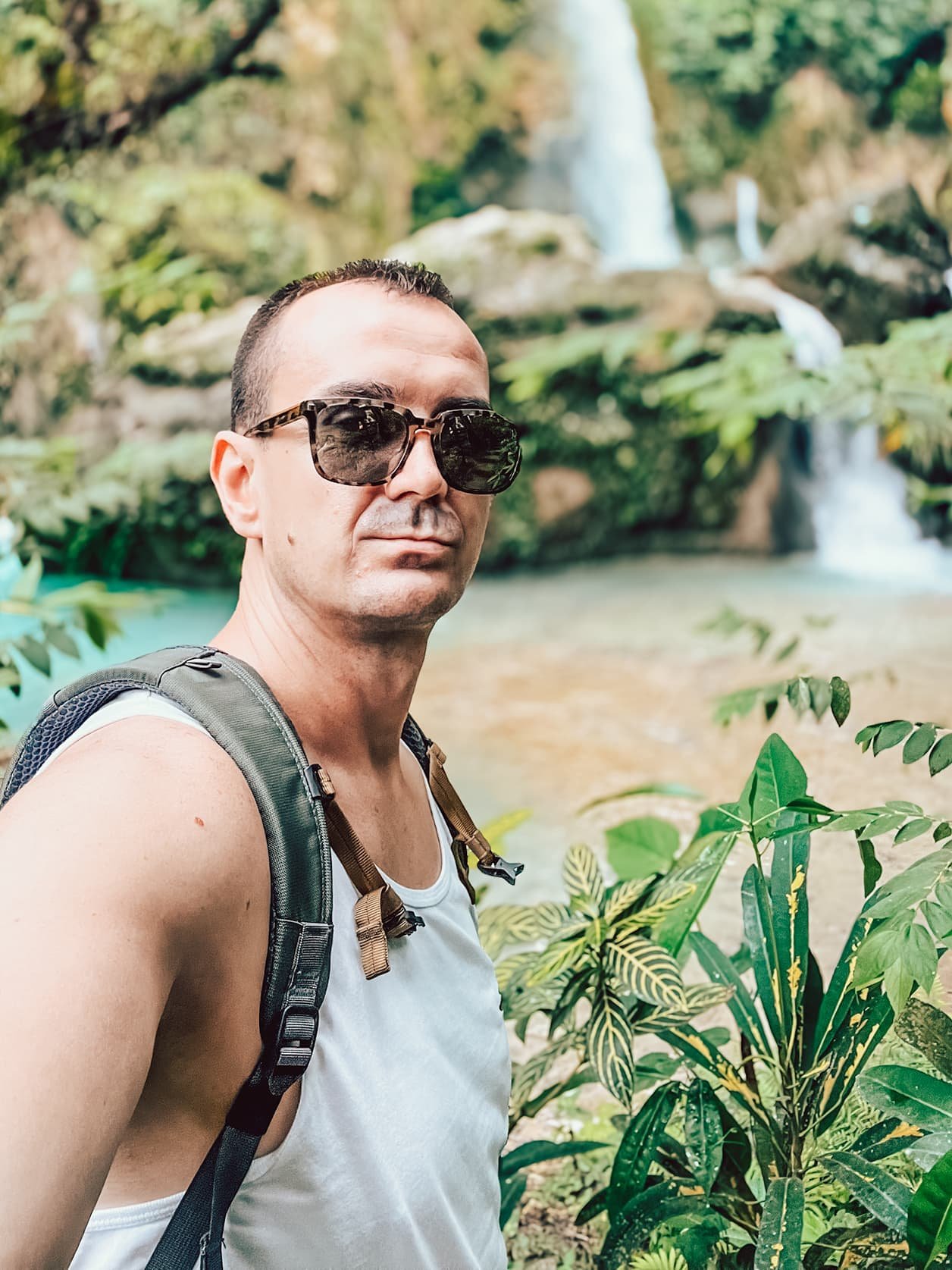 Jure Tufekcic exploring The Philippines
